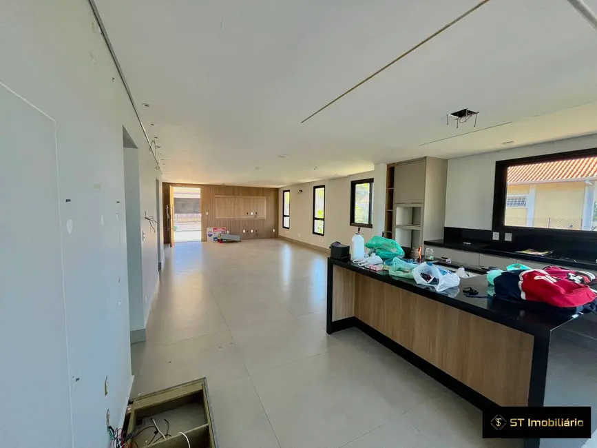 Foto 9 de Casa com 3 quartos à venda, 500m2 em Jardim São Felipe, Atibaia - SP