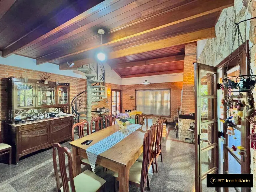 Foto 4 de Chácara com 5 quartos à venda, 1600m2 em Portão, Atibaia - SP