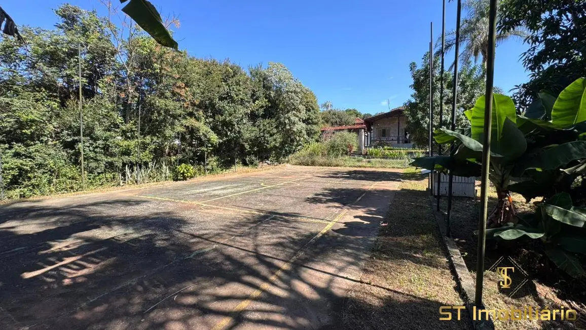 Foto 4 de Chácara com 2 quartos à venda, 1000m2 em Jardim Estância Brasil, Atibaia - SP