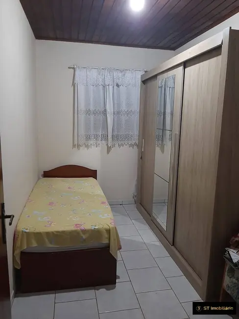 Chácara com 3 quartos à venda, 2180m2 em Centro, Braganca Paulista - SP - imagem 9 Foto 9 de Chácara com 3 quartos à venda, 2180m2 em Centro, Braganca Paulista - SP