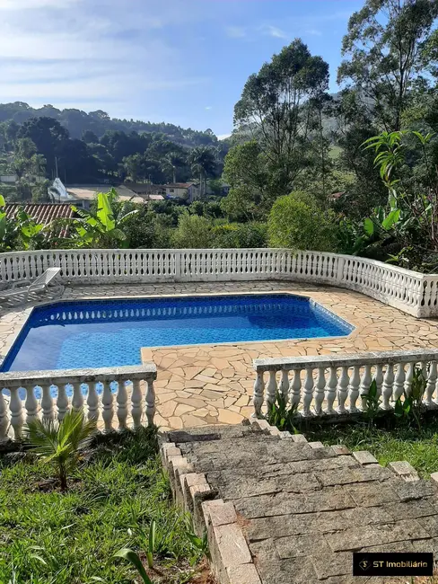 Chácara com 3 quartos à venda, 2180m2 em Centro, Braganca Paulista - SP - imagem 3 Foto 3 de Chácara com 3 quartos à venda, 2180m2 em Centro, Braganca Paulista - SP