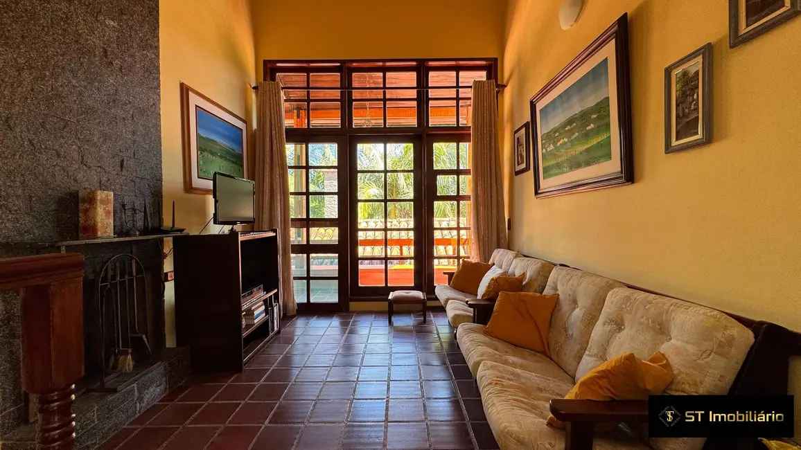 Foto 2 de Casa com 4 quartos à venda, 125m2 em Portão, Atibaia - SP