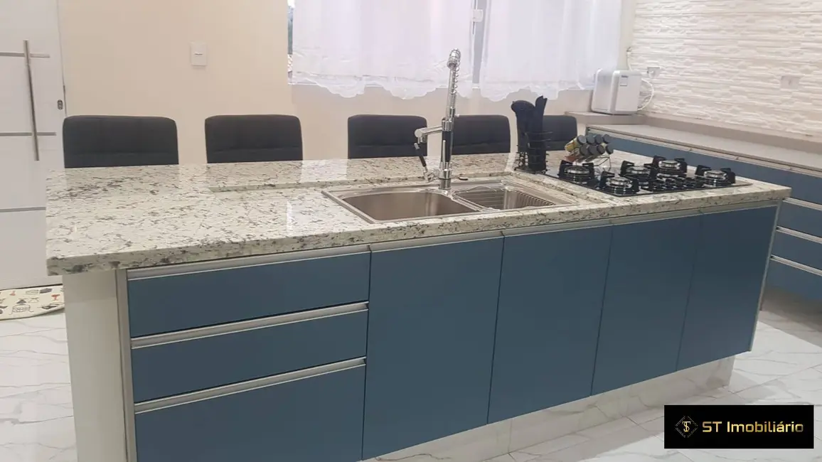 Foto 3 de Casa com 2 quartos à venda, 342m2 em Mairipora - SP