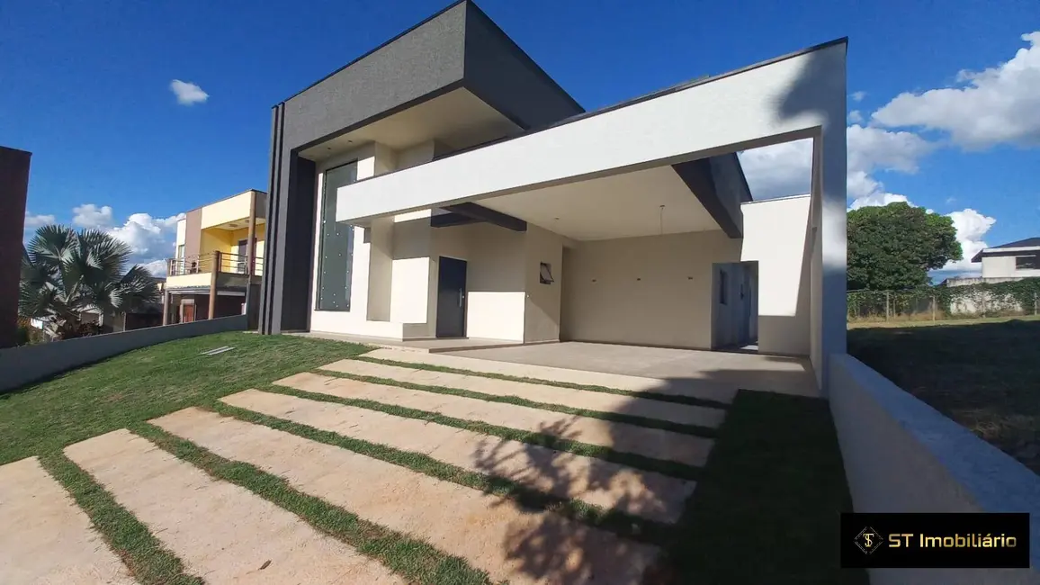Foto 1 de Casa com 3 quartos à venda, 600m2 em Usina, Atibaia - SP