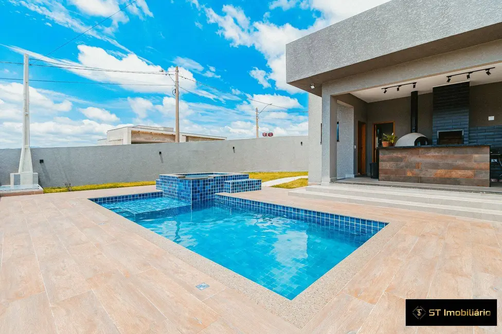 Foto 6 de Casa com 3 quartos à venda, 619m2 em Centro, Bom Jesus Dos Perdoes - SP