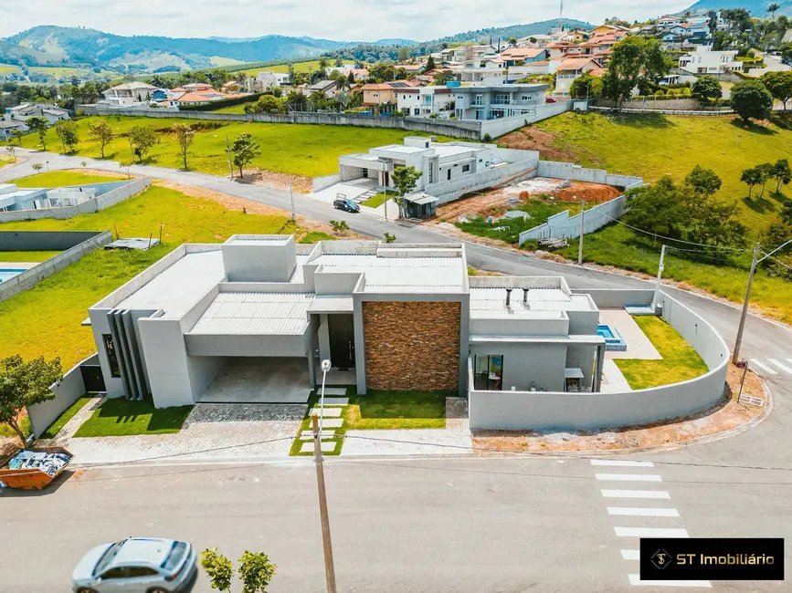 Foto 1 de Casa com 3 quartos à venda, 619m2 em Centro, Bom Jesus Dos Perdoes - SP