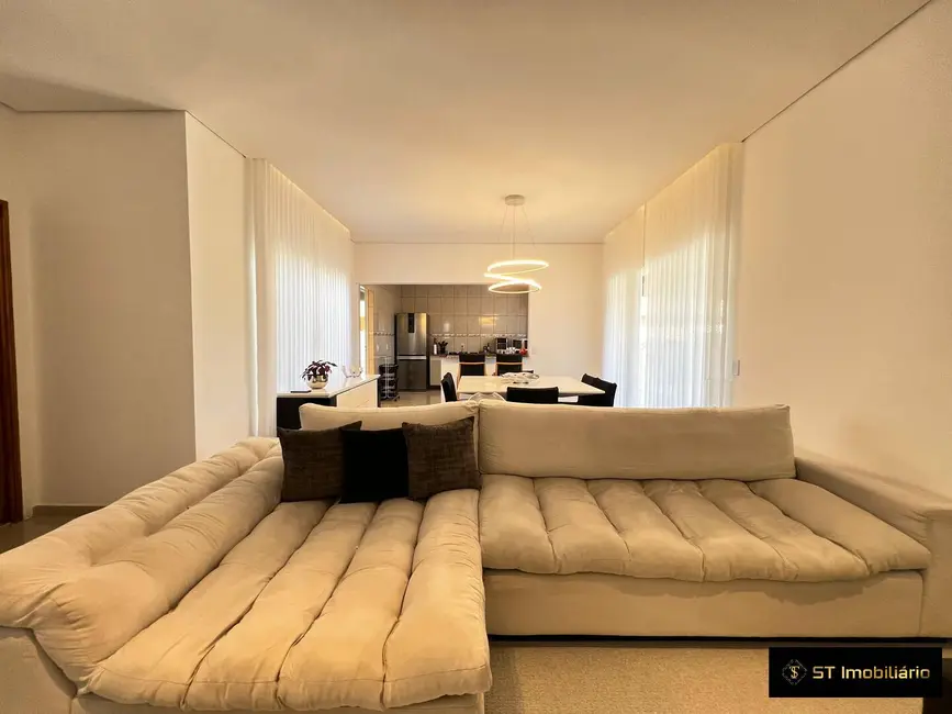 Foto 5 de Casa com 3 quartos à venda, 1119m2 em Bom Jesus Dos Perdoes - SP