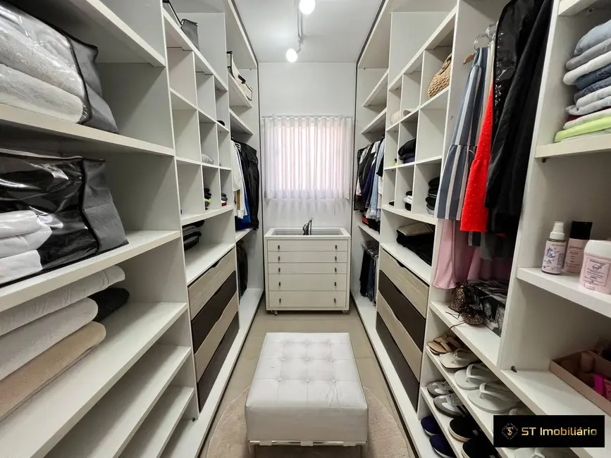 Foto 9 de Casa com 3 quartos à venda, 1119m2 em Bom Jesus Dos Perdoes - SP