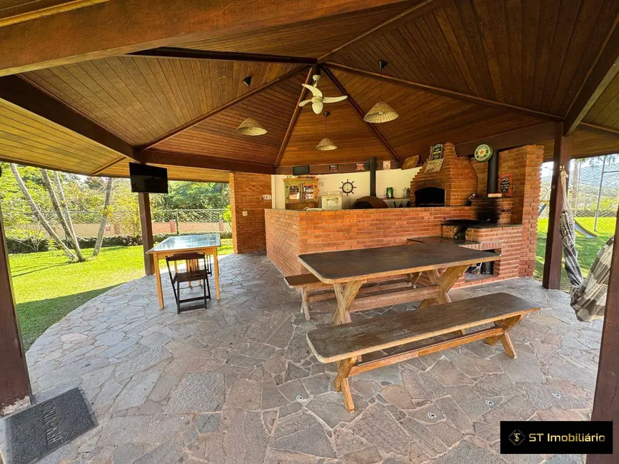 Foto 6 de Chácara com 4 quartos à venda, 1500m2 em Bom Jesus Dos Perdoes - SP