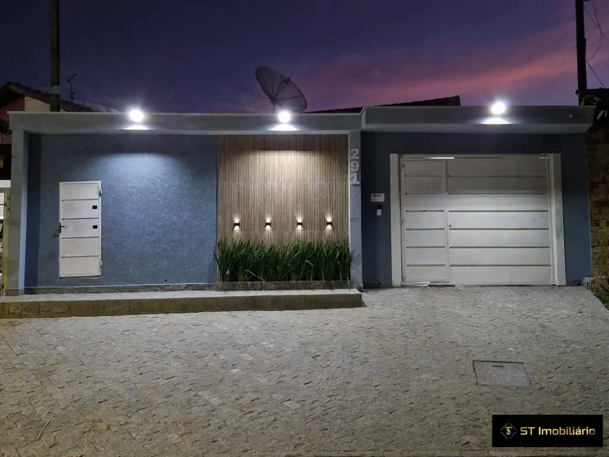 Foto 2 de Casa com 4 quartos à venda, 300m2 em Mairipora - SP