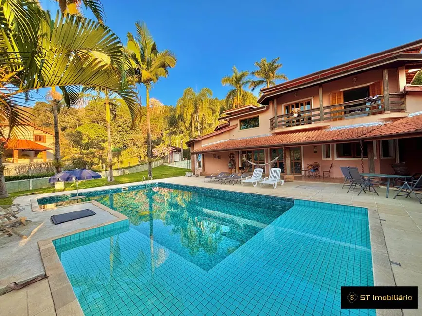 Foto 3 de Chácara com 4 quartos à venda, 1330m2 em Piracaia - SP