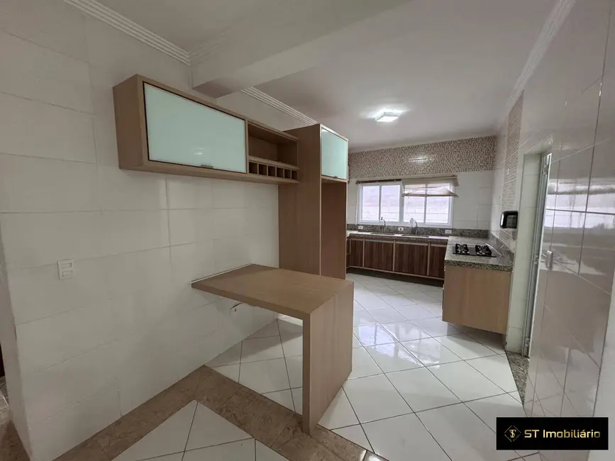 Foto 6 de Casa de Condomínio com 4 quartos para alugar, 600m2 em Mairipora - SP