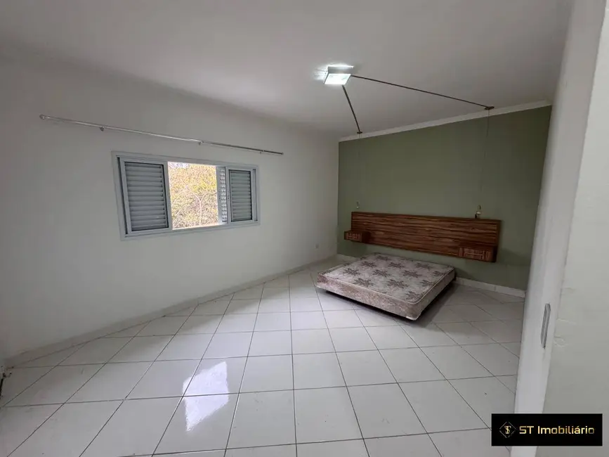 Foto 9 de Casa de Condomínio com 4 quartos para alugar, 600m2 em Mairipora - SP