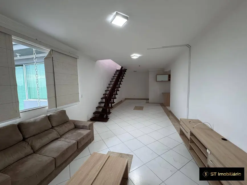 Foto 4 de Casa de Condomínio com 4 quartos para alugar, 600m2 em Mairipora - SP