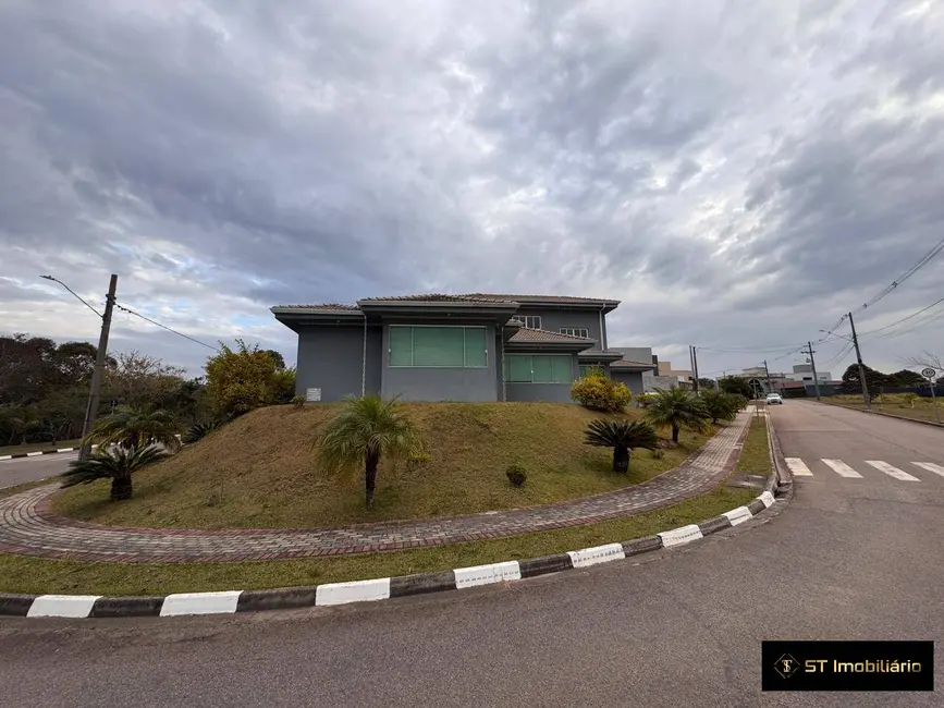 Foto 3 de Casa de Condomínio com 4 quartos para alugar, 600m2 em Mairipora - SP