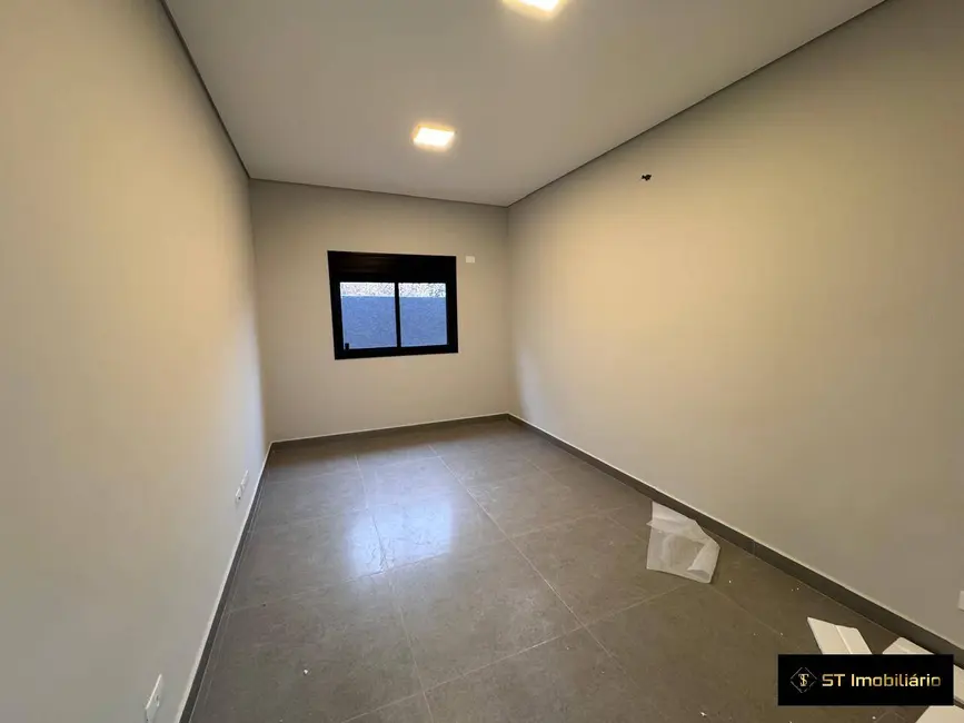 Foto 9 de Casa com 3 quartos para alugar, 750m2 em Mairipora - SP