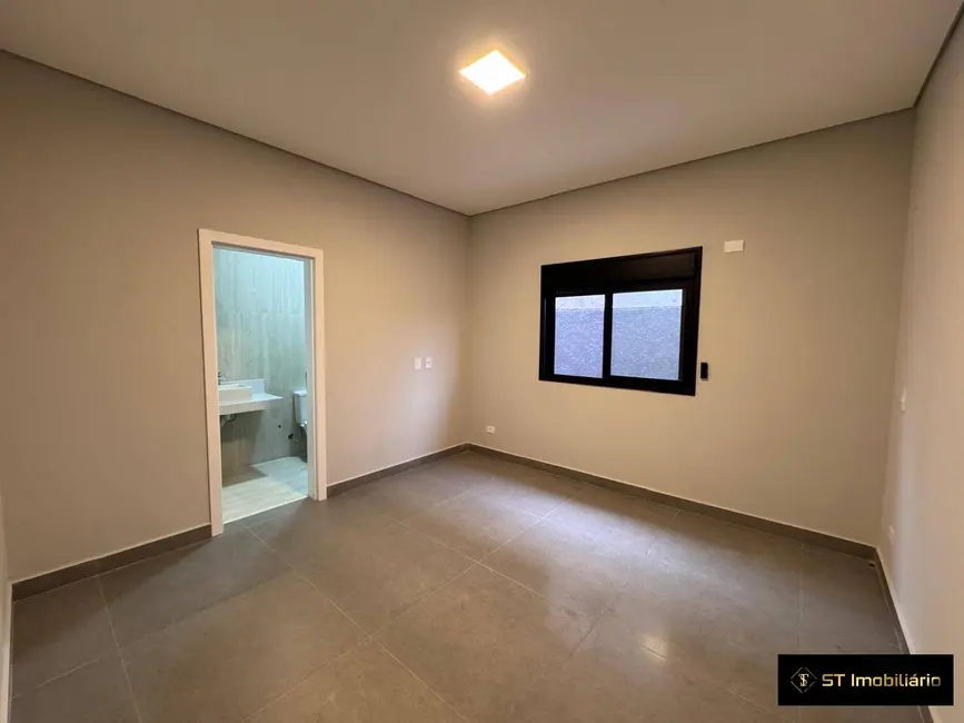 Foto 8 de Casa com 3 quartos para alugar, 750m2 em Mairipora - SP
