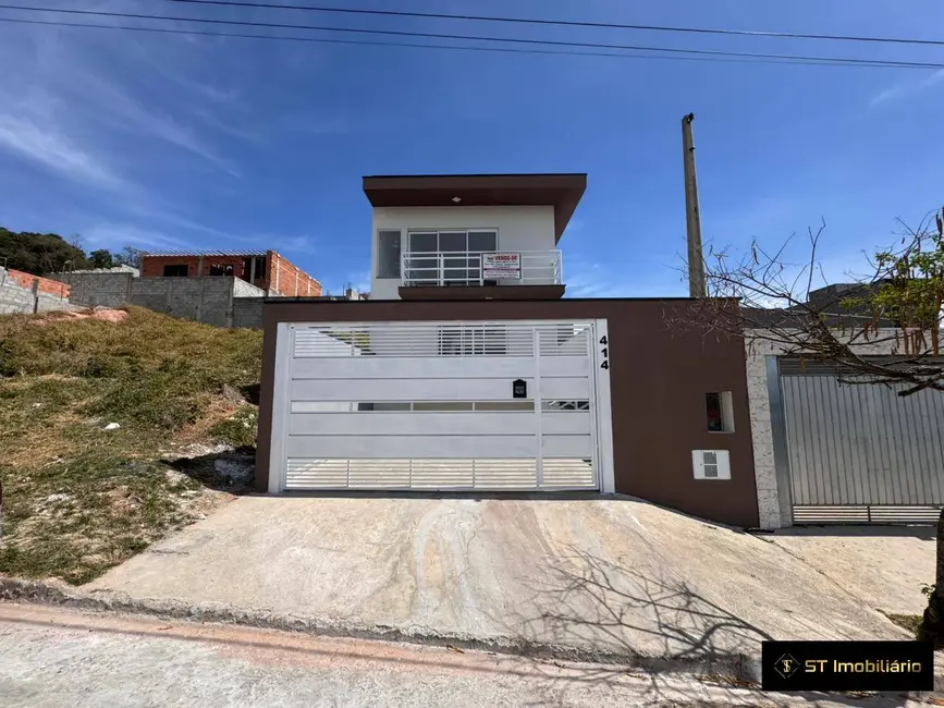 Foto 3 de Sobrado com 3 quartos à venda, 150m2 em Mairipora - SP