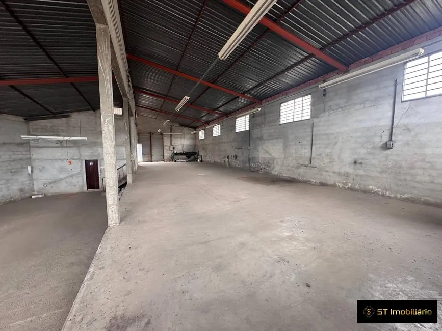 Foto 9 de Armazém / Galpão à venda e para alugar, 905m2 em Mairipora - SP