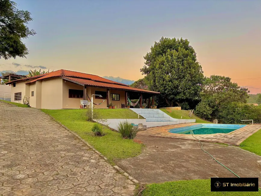 Foto 1 de Chácara com 4 quartos à venda, 1990m2 em Chácaras Fernão Dias, Atibaia - SP