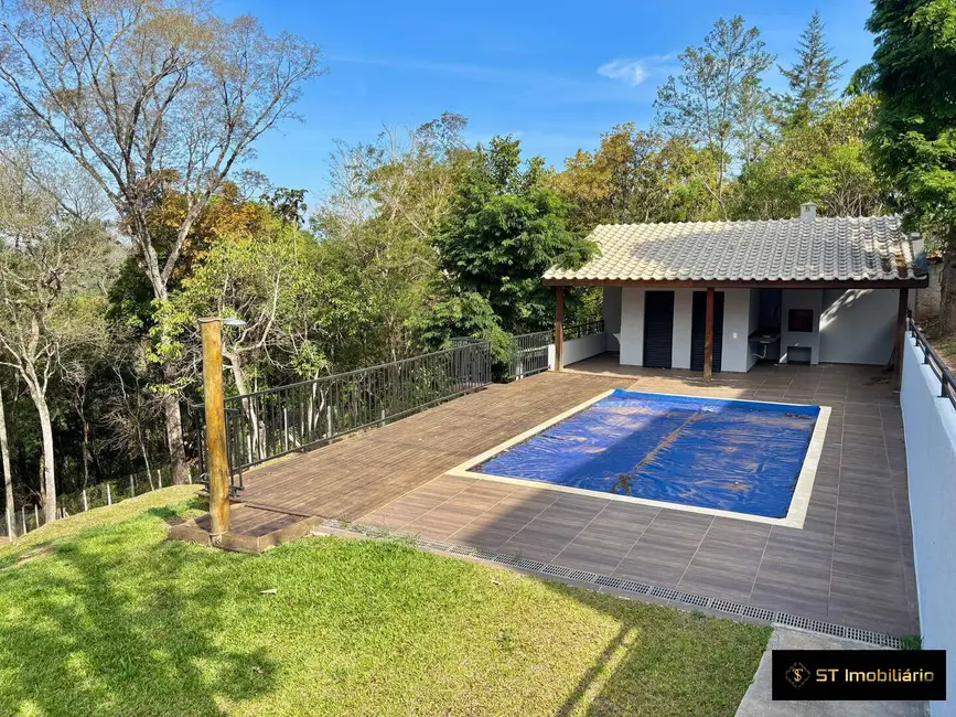 Foto 4 de Chácara com 3 quartos à venda, 880m2 em Estância Santa Maria do Portão, Atibaia - SP