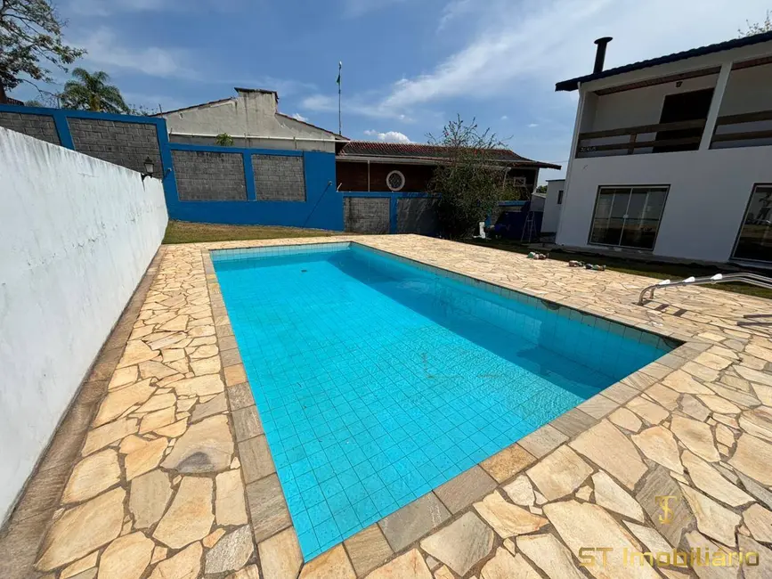 Chácara com 3 quartos à venda, 1000m2 em Condominio Estância dos Lagos, Atibaia - SP - imagem 5 Foto 5 de Chácara com 3 quartos à venda, 1000m2 em Condominio Estância dos Lagos, Atibaia - SP