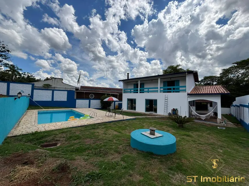 Foto 2 de Chácara com 3 quartos à venda, 1000m2 em Condominio Estância dos Lagos, Atibaia - SP