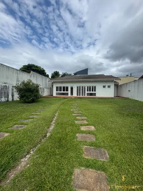 Casa com 2 quartos à venda, 800m2 em Vila Esperia ou Giglio, Atibaia - SP - imagem 3 Foto 3 de Casa com 2 quartos à venda, 800m2 em Vila Esperia ou Giglio, Atibaia - SP