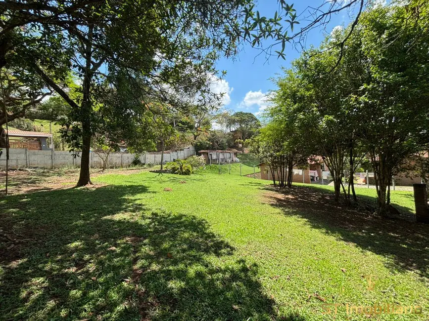 Foto 2 de Terreno / Lote à venda, 1000m2 em Piracaia - SP