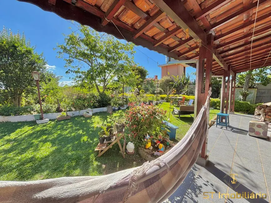 Foto 3 de Chácara com 3 quartos à venda, 1080m2 em Chácaras Fernão Dias, Atibaia - SP