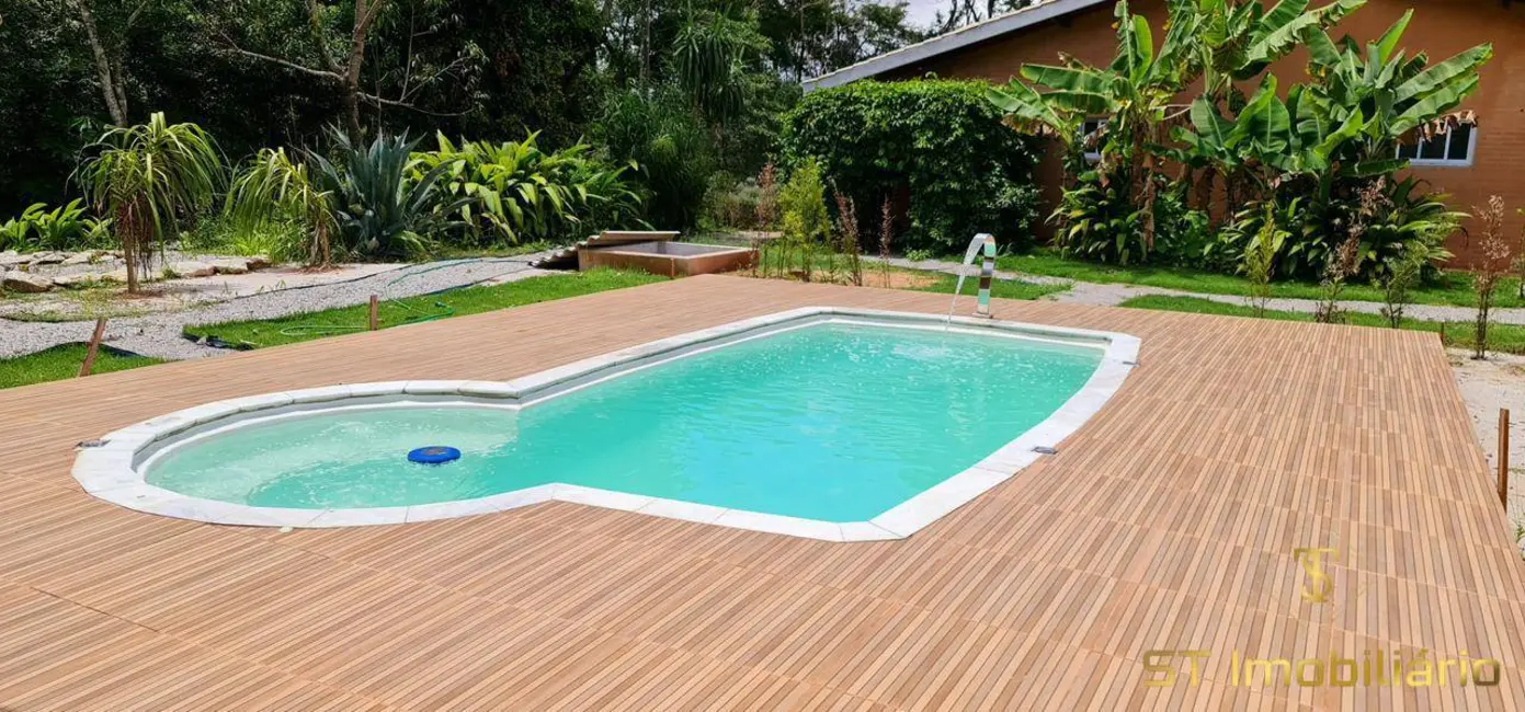 Foto 4 de Chácara com 3 quartos à venda, 2000m2 em Loteamento Rancho Maringá I, Atibaia - SP