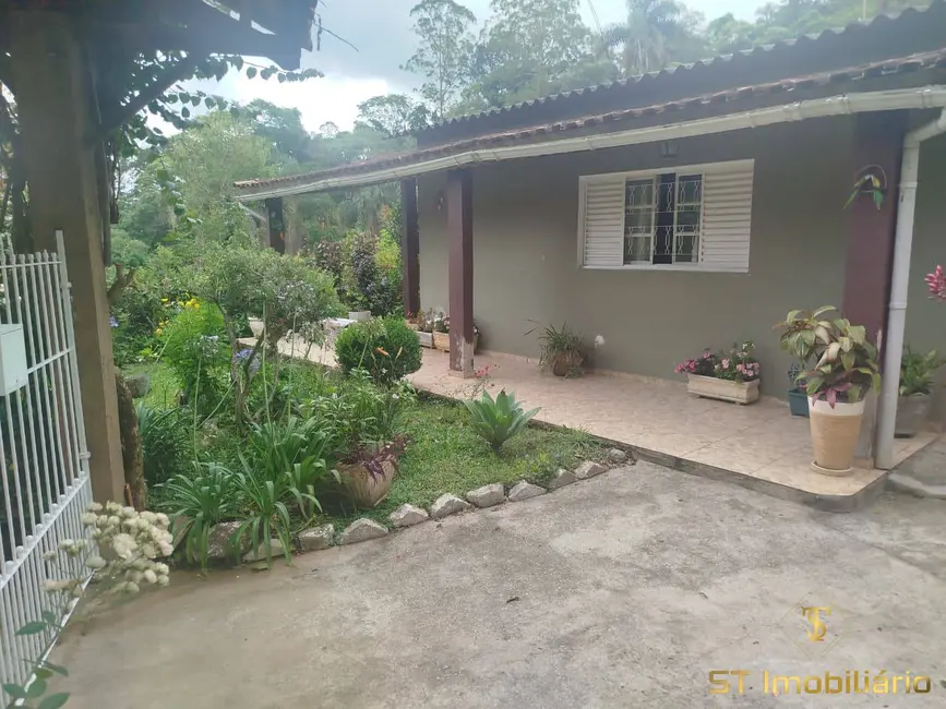 Chácara com 2 quartos à venda, 2070m2 em Mairipora - SP - imagem 1 Foto 1 de Chácara com 2 quartos à venda, 2070m2 em Mairipora - SP