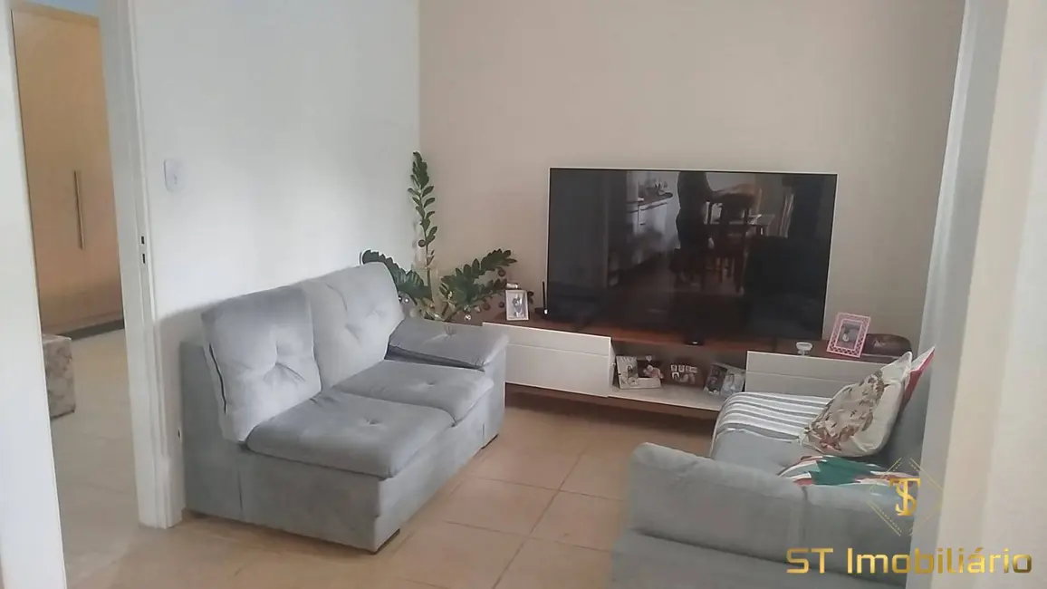 Chácara com 2 quartos à venda, 2070m2 em Mairipora - SP - imagem 6 Foto 6 de Chácara com 2 quartos à venda, 2070m2 em Mairipora - SP