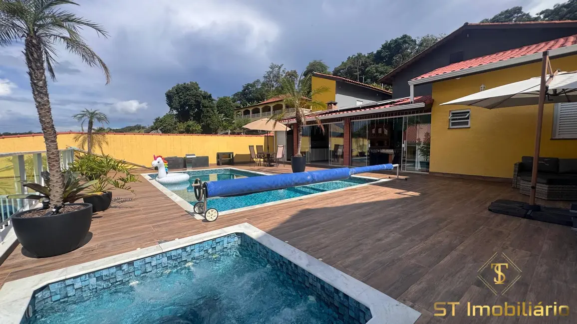 Foto 3 de Chácara com 3 quartos à venda, 600m2 em Mairipora - SP