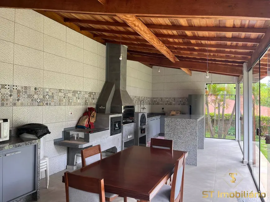 Chácara com 5 quartos para alugar, 1200m2 em Mairipora - SP - imagem 7 Foto 7 de Chácara com 5 quartos para alugar, 1200m2 em Mairipora - SP