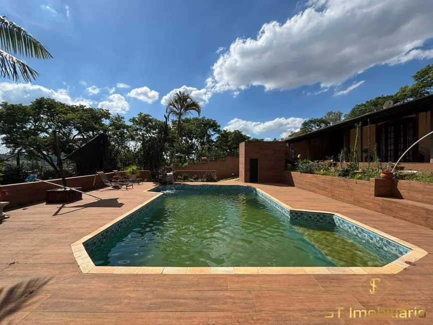 Foto 2 de Chácara com 5 quartos à venda, 1080m2 em Vila Dom Pedro, Atibaia - SP