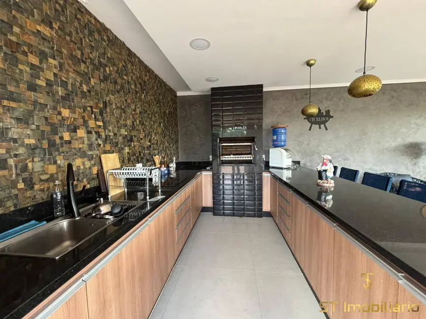 Foto 9 de Chácara com 5 quartos à venda, 1080m2 em Vila Dom Pedro, Atibaia - SP