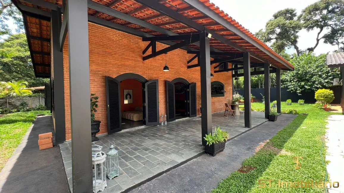 Foto 2 de Chácara com 5 quartos à venda, 2000m2 em Piracaia - SP