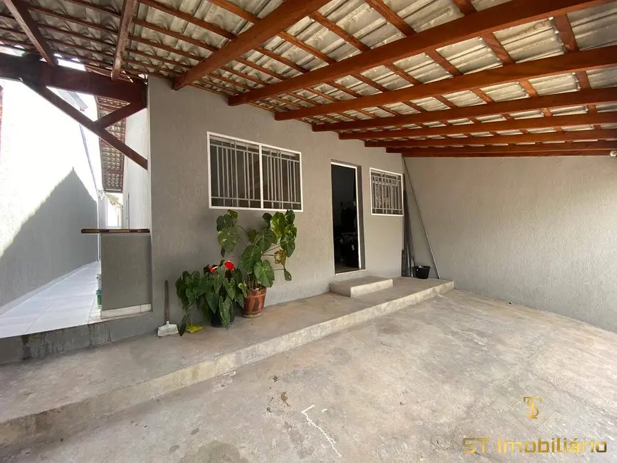 Foto 2 de Casa com 4 quartos à venda, 269m2 em Mairipora - SP