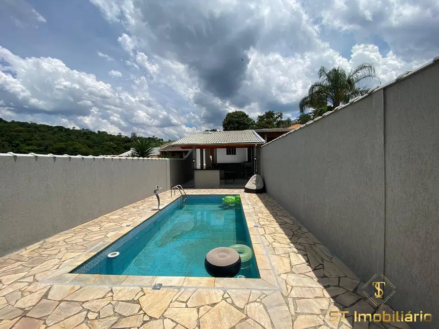 Foto 4 de Casa com 4 quartos à venda, 269m2 em Mairipora - SP