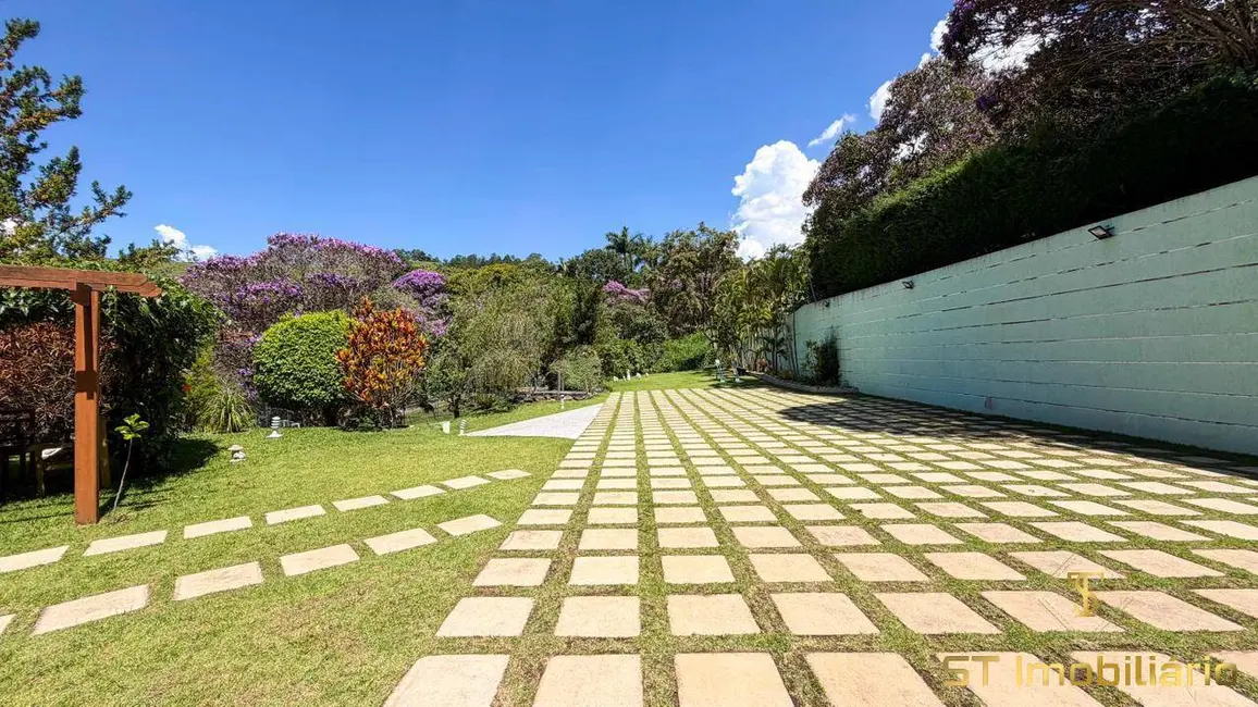 Chácara com 7 quartos à venda, 4326m2 em Piracaia - SP - imagem 5 Foto 5 de Chácara com 7 quartos à venda, 4326m2 em Piracaia - SP