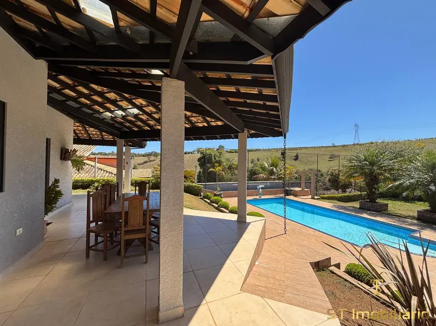 Foto 12 de Chácara à venda, 1000m2 em Piracaia - SP