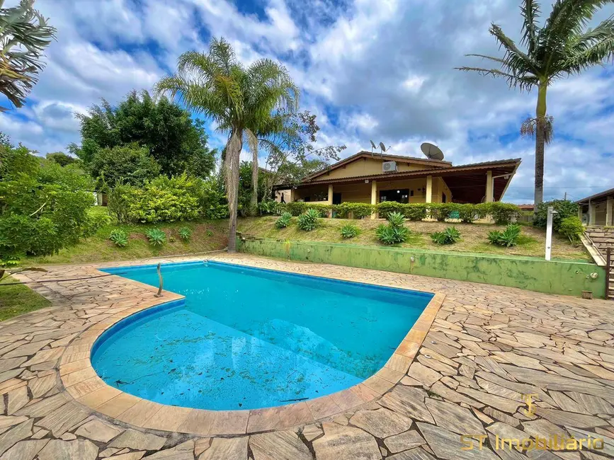 Foto 1 de Chácara com 3 quartos à venda, 2099m2 em Jardim Estância Brasil, Atibaia - SP