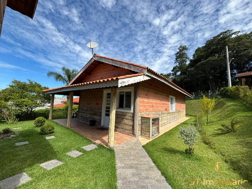 Foto 2 de Chácara com 3 quartos à venda, 1200m2 em Bom Jesus Dos Perdoes - SP