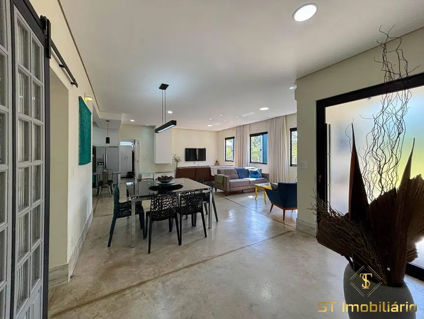 Foto 6 de Chácara com 3 quartos à venda, 2090m2 em Parque Rio Abaixo, Atibaia - SP