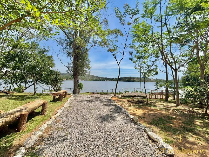 Foto 3 de Chácara com 3 quartos à venda, 1000m2 em Vila Dom Pedro, Atibaia - SP