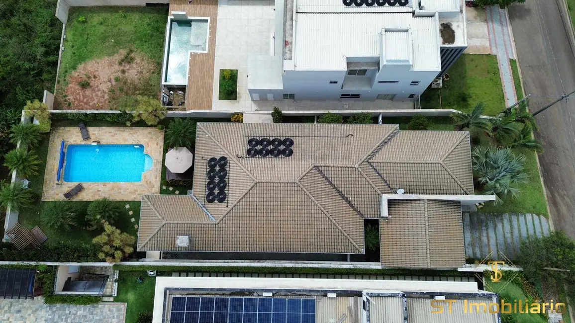 Foto 9 de Casa com 3 quartos à venda e para alugar, 750m2 em Mairipora - SP