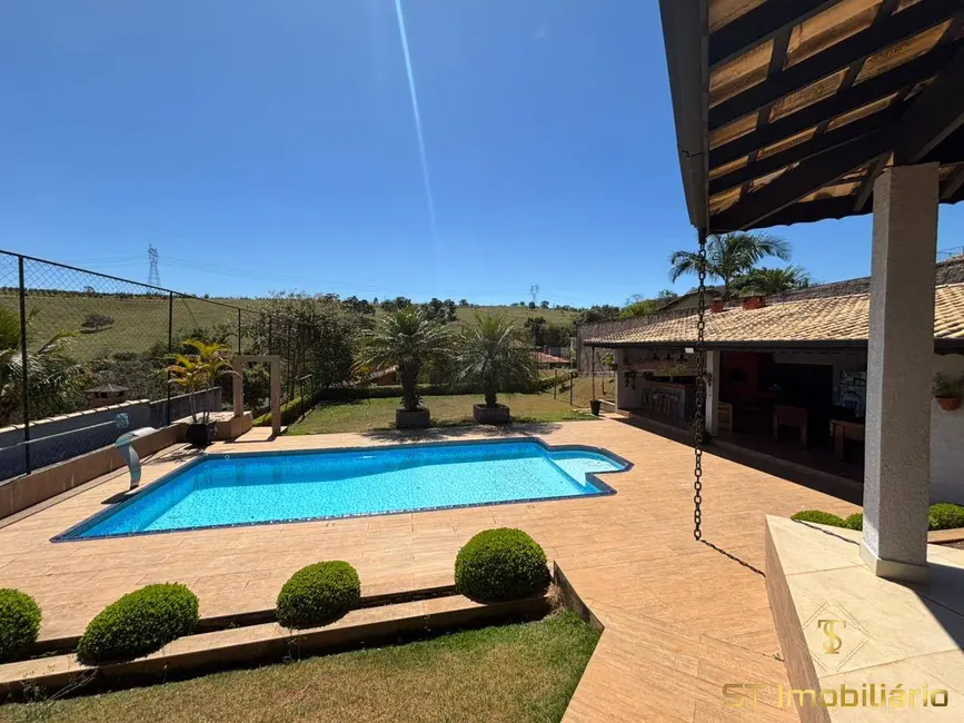 Foto 2 de Chácara com 3 quartos à venda, 1000m2 em Piracaia - SP