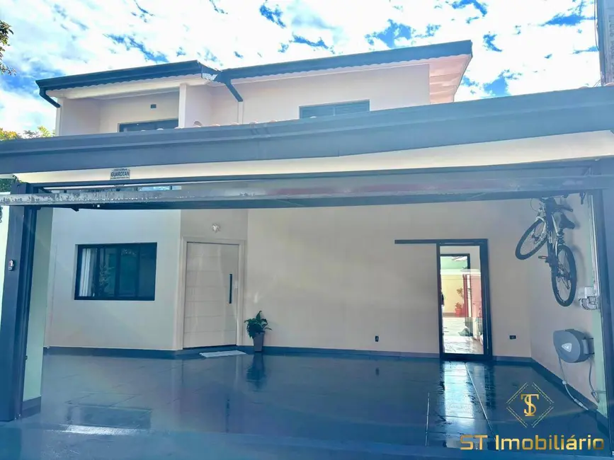 Foto 1 de Casa com 5 quartos à venda, 200m2 em Loteamento Jardim Morumbi, Atibaia - SP