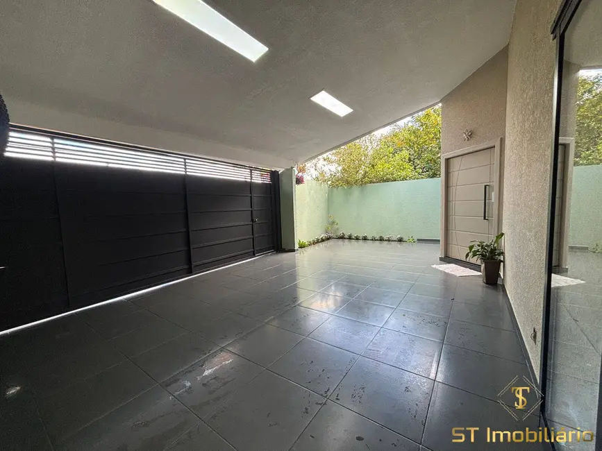 Foto 3 de Casa com 5 quartos à venda, 200m2 em Loteamento Jardim Morumbi, Atibaia - SP